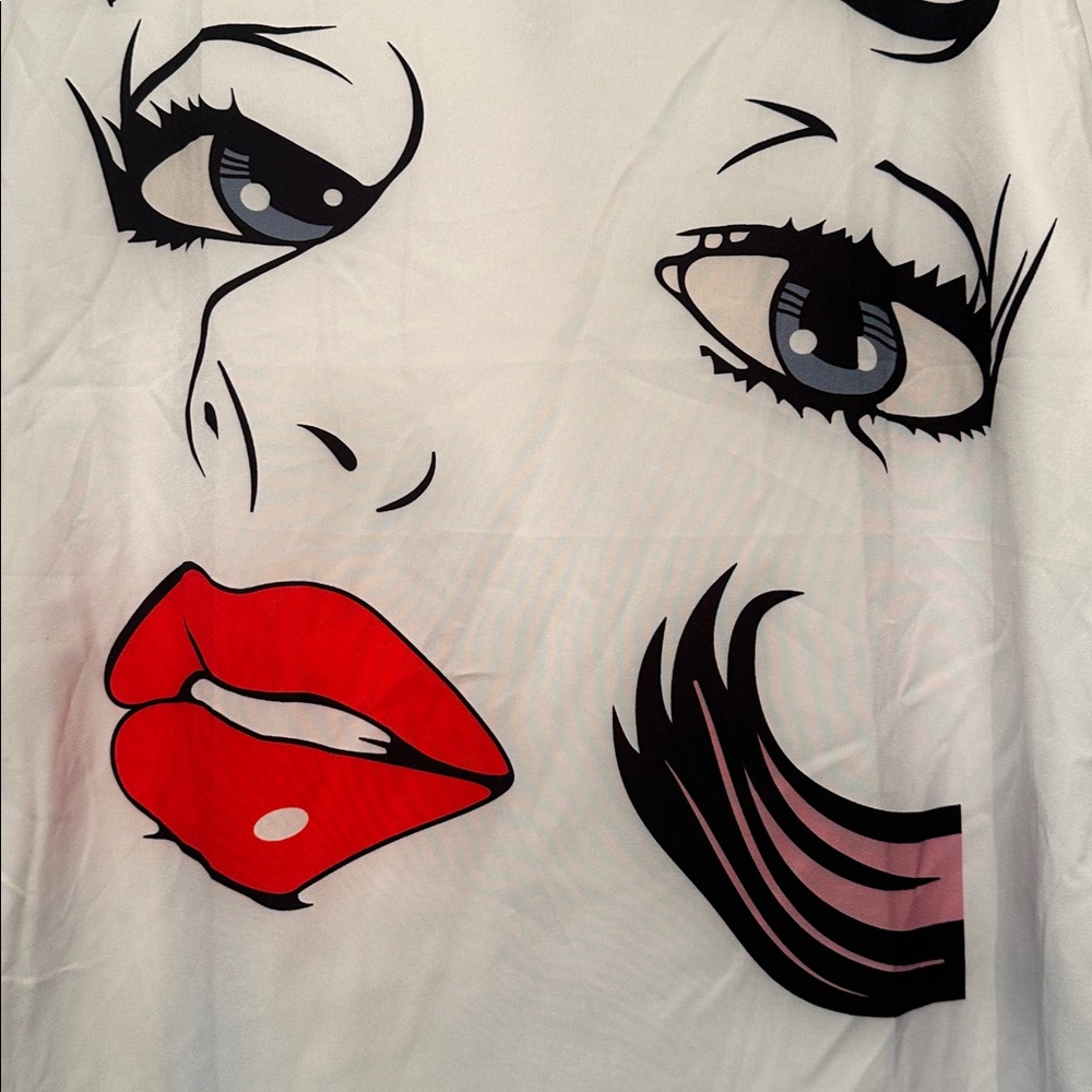 Graphic White T-Shirt with Red Lips Design - Picture 2 of 5